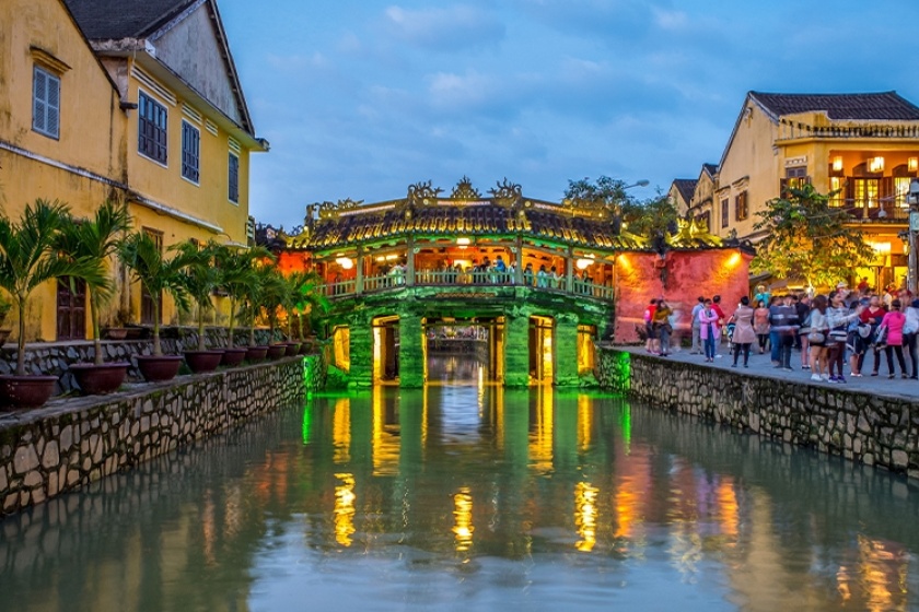 Day 3: Da Nang - Hoi An Old Town (Breakfast)